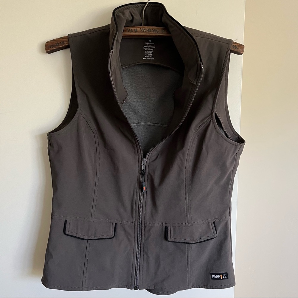 Kerrits chocolate brown micro poly Vest